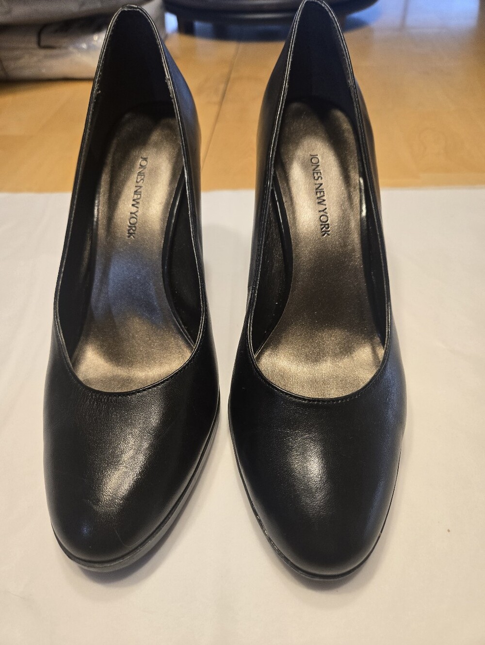 Wide Width - Jones New York Platform Heels - Size 8.5 Wide